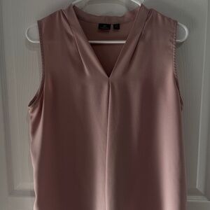 Pink women's shell/sleeveless top